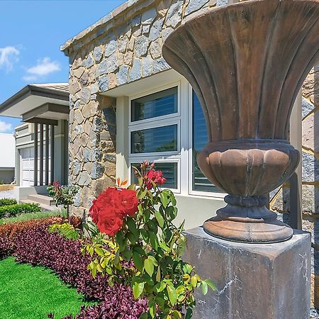 Bed and Breakfast Lavender Manor Bnb Alkimos Екстер'єр фото